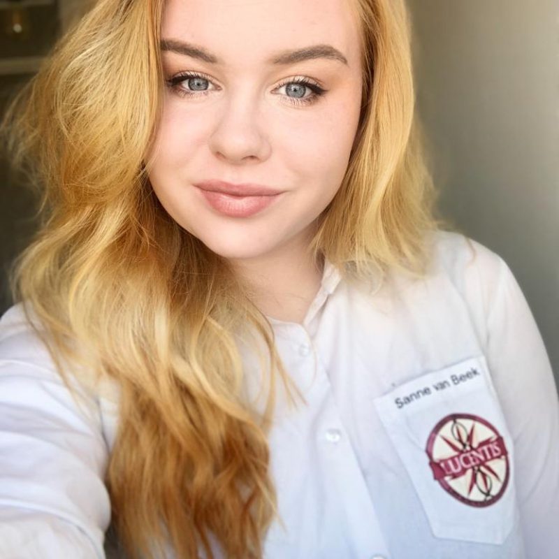 Sanne van Beek Sanne van Beek